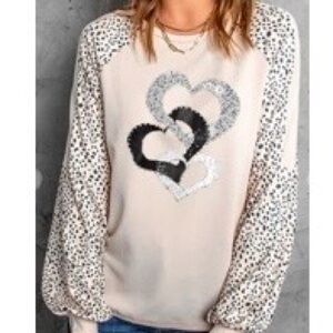 Women's Heart Print Long Sleeve Top